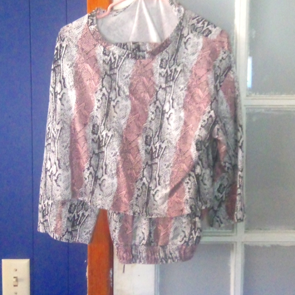 Shirt and pants set